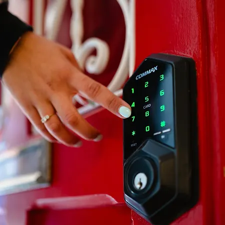 Capital Hideaway Apartamento